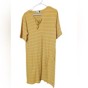 Beyond this plane Yellow Striped T-Shirt Dress w/ Pockets